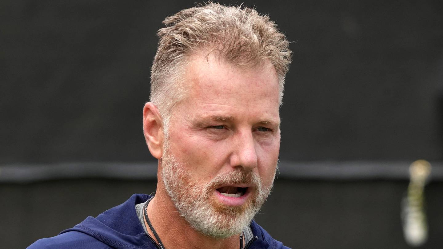 Bears just took an unintentionally-hilarious shot from Matt Eberflus