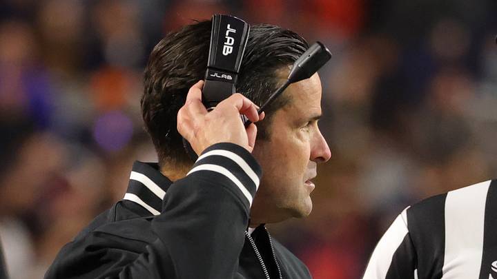 Oct 23, 2026; Charlottesville, Virginia, USA; Duke Blue Devils head coach Manny Diaz (center) questions a call against the Virginia Cavaliers during the second half at Scott Stadium. Mandatory Credit: Amber Searls-Imagn Images Oct 23, 2026; Charlottesville, Virginia, USA; Duke Blue Devils head coach Manny Diaz (center) questions a call against the Virginia Cavaliers during the second half at Scott Stadium. Mandatory Credit: Amber Searls-Imagn Images