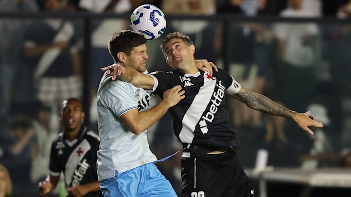 Vasco e Grêmio ainda não se livraram totalmente do risco Vasco e Grêmio ainda não se livraram totalmente do risco