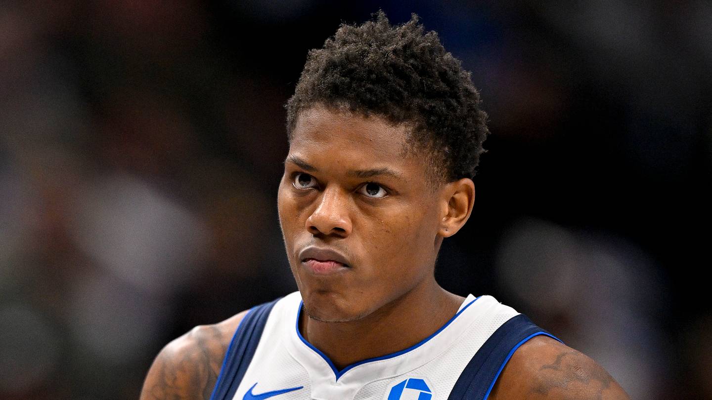 Marcus Sasser is already emerging as a much-needed weapon for the Mavericks