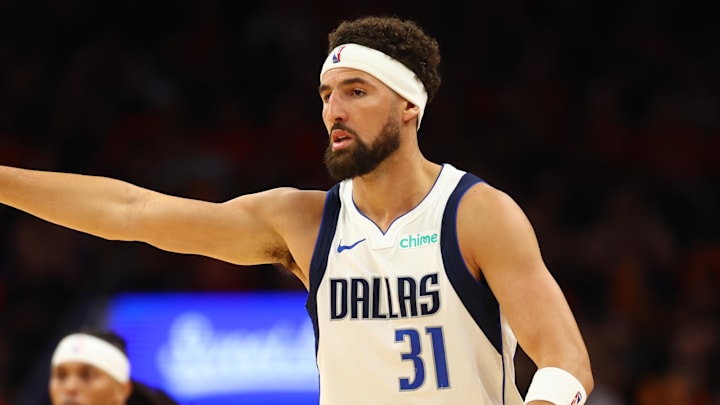 Oct 26, 2024; Phoenix, Arizona, USA; Dallas Mavericks guard Klay Thompson (31) reacts against the Phoenix Suns in the first half at Footprint Center. Mandatory Credit: Mark J. Rebilas-Imagn Images Oct 26, 2024; Phoenix, Arizona, USA; Dallas Mavericks guard Klay Thompson (31) reacts against the Phoenix Suns in the first half at Footprint Center. Mandatory Credit: Mark J. Rebilas-Imagn Images