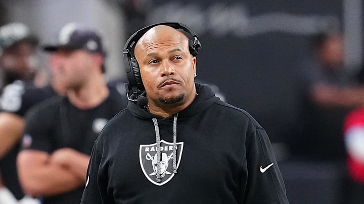 Sep 29, 2024; Paradise, Nevada, USA; Las Vegas Raiders head coach Antonio Pierce watches play against the Cleveland Browns during the second quarter at Allegiant Stadium. Mandatory Credit: Stephen R. Sylvanie-Imagn Images
