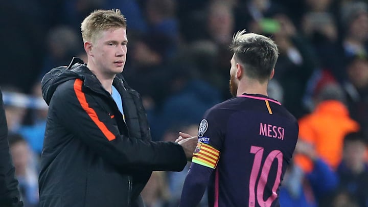 Kevin De Bruyne y Lionel Messi, en un partido del Manchester City y el FC Barcelona 