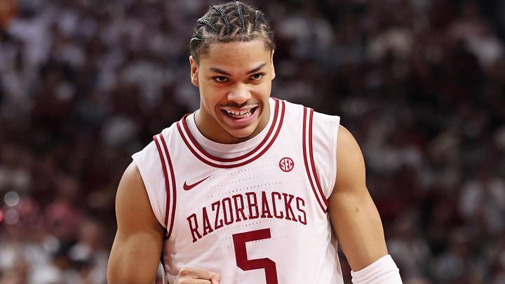 Arkansas Razorbacks guard Darius Acuff Jr (5) celebrates after a foul call against the Tennessee Volunteers during the second half at Bud Walton Arena. Arkansas Razorbacks guard Darius Acuff Jr (5) celebrates after a foul call against the Tennessee Volunteers during the second half at Bud Walton Arena.