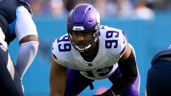 Nov 17, 2024; Nashville, Tennessee, USA; Minnesota Vikings defensive tackle Jerry Tillery (99) looks up at Tennessee Titans offensive tackle JC Latham (55) just before the ball is snapped during the second half during the first half at Nissan Stadium. Mandatory Credit: Steve Roberts-Imagn Images Nov 17, 2024; Nashville, Tennessee, USA; Minnesota Vikings defensive tackle Jerry Tillery (99) looks up at Tennessee Titans offensive tackle JC Latham (55) just before the ball is snapped during the second half during the first half at Nissan Stadium. Mandatory Credit: Steve Roberts-Imagn Images