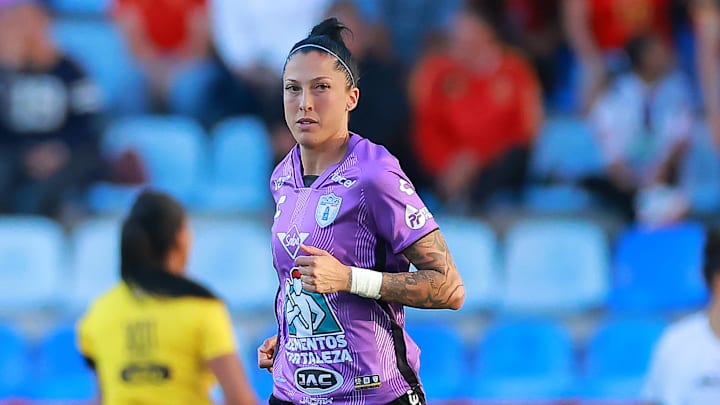 Jenni Hermoso abandonó el Pachuca Femenil, para dirigirse al Tigres, su nuevo equipo en México 
