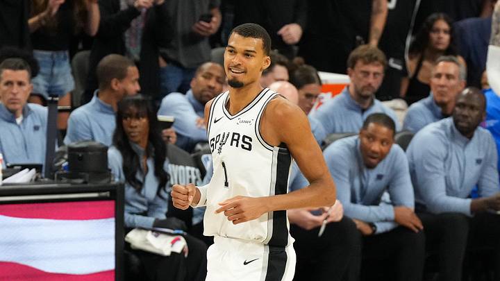 Spurs center Victor Wembanyama scored 33 points as San Antonio routed Oklahoma City to even the Western Conference finals at 2–2.