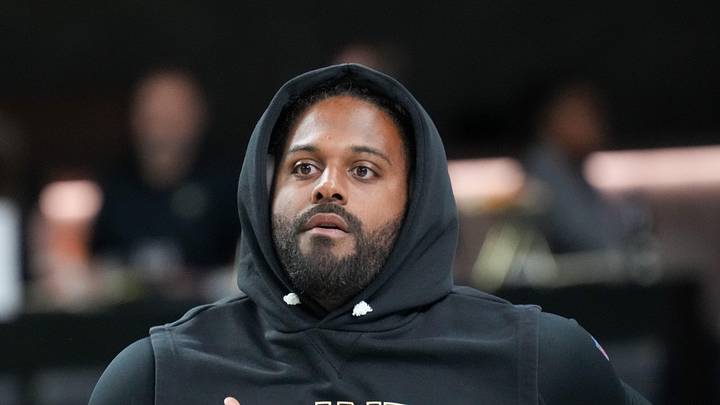 New Orleans Saints defensive end Cameron Jordan (94) warms up New Orleans Saints defensive end Cameron Jordan (94) warms up