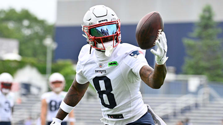 Jun 9, 2025; Foxborough, MA, USA; New England Patriots wide receiver Stefon Diggs (8) tries to catch the ball during minicamp at Gillette Stadium. Mandatory Credit: Eric Canha-Imagn Images Jun 9, 2025; Foxborough, MA, USA; New England Patriots wide receiver Stefon Diggs (8) tries to catch the ball during minicamp at Gillette Stadium. Mandatory Credit: Eric Canha-Imagn Images