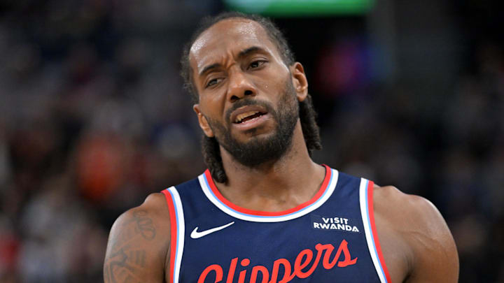 Kawhi Leonard’s status remains unclear for regular season finale Kawhi Leonard’s status remains unclear for regular season finale