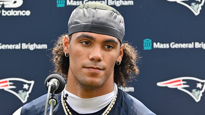 New England Patriots cornerback Christian Gonzalez (0).