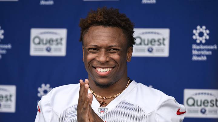 May 9, 2026; East Rutherford, NJ, USA; New York Giants cornerback Colton Hood (12) speaks during a press conference at rookie minicamp at Quest Diagnostics Training Center. May 9, 2026; East Rutherford, NJ, USA; New York Giants cornerback Colton Hood (12) speaks during a press conference at rookie minicamp at Quest Diagnostics Training Center.