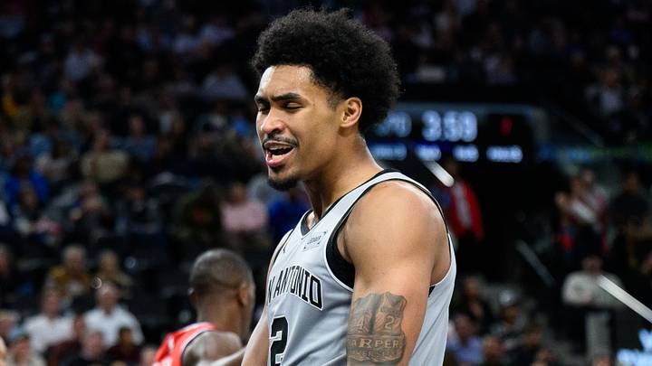 Apr 2, 2026; Inglewood, California, USA; San Antonio Spurs guard Dylan Harper (2) reacts after scoring during the second half against the Los Angeles Clippers at Intuit Dome. Mandatory Credit: William Liang-Imagn Images