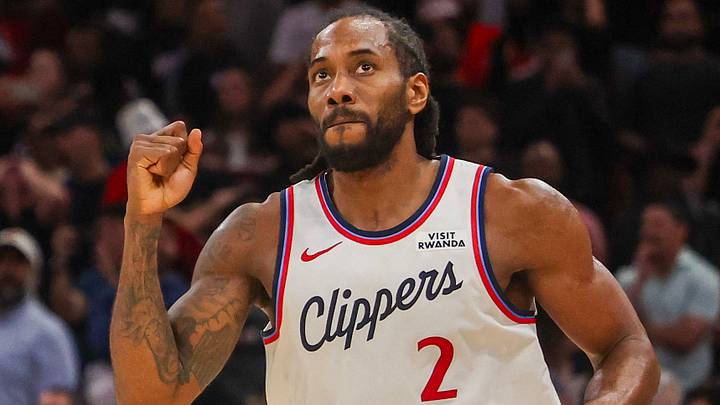 Feb 11, 2026; Houston, Texas, USA; Los Angeles Clippers forward Kawhi Leonard (2) reacts to his winning basket against the Houston Rockets in the fourth quarter at Toyota Center. Mandatory Credit: Thomas Shea-Imagn Images Feb 11, 2026; Houston, Texas, USA; Los Angeles Clippers forward Kawhi Leonard (2) reacts to his winning basket against the Houston Rockets in the fourth quarter at Toyota Center. Mandatory Credit: Thomas Shea-Imagn Images