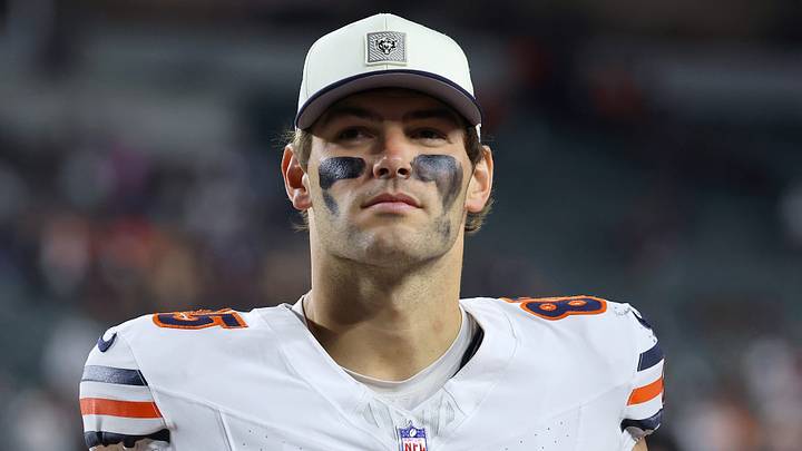 Chicago Bears tight end Cole Kmet Chicago Bears tight end Cole Kmet