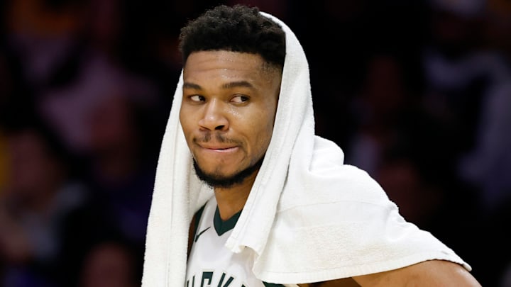 Milwaukee Bucks v Los Angeles Lakers Milwaukee Bucks v Los Angeles Lakers