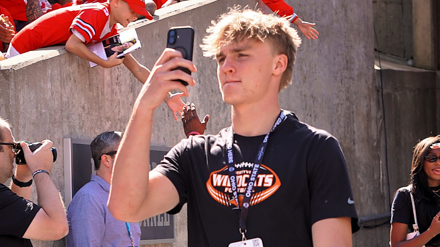 Elite Tight End Prospect Sparks Intense Recruitment Battle Among Top College Football Programs