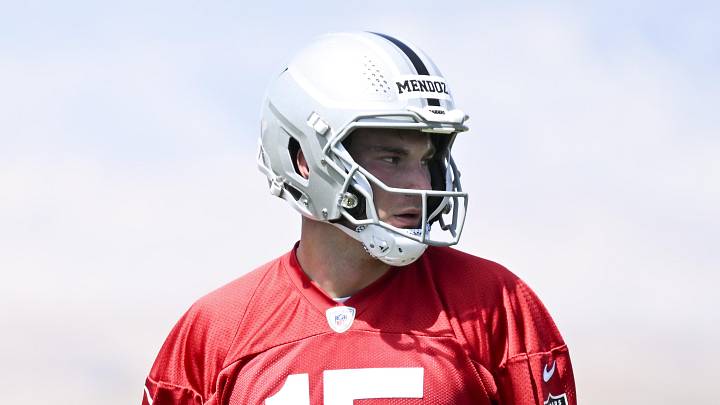 Las Vegas Raiders quarterback Fernando Mendoza runs through a drill during a Rookie Minicamp.