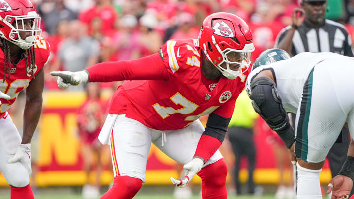 Falcons signed Jawaan Taylor to replace the retired Kaleb McGary