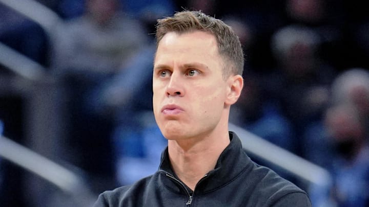 Mar 26, 2022; San Francisco, CA, USA; Duke Blue Devils associate head coach Jon Scheyer looks on during the second half of the game against the Arkansas Razorbacks in the finals of the West regional of the men's college basketball NCAA Tournament at Chase Center. Mandatory Credit: Kelley L Cox-Imagn Images