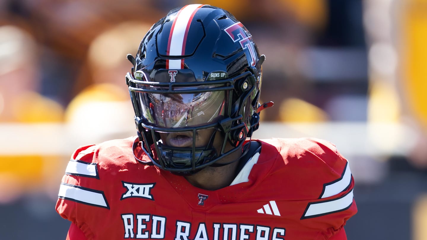 Patriots staring at stacked Day 2 board filled with game-changing weapons