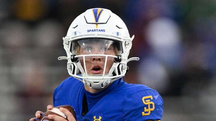 Nov 29, 2024; San Jose, California, USA; San Jose State Spartans quarterback Walker Eget (5) looks for a pass against the Stanford Cardinal in the fourth quarter at CEFCU Stadium. Mandatory Credit: Eakin Howard-Imagn Images Nov 29, 2024; San Jose, California, USA; San Jose State Spartans quarterback Walker Eget (5) looks for a pass against the Stanford Cardinal in the fourth quarter at CEFCU Stadium. Mandatory Credit: Eakin Howard-Imagn Images
