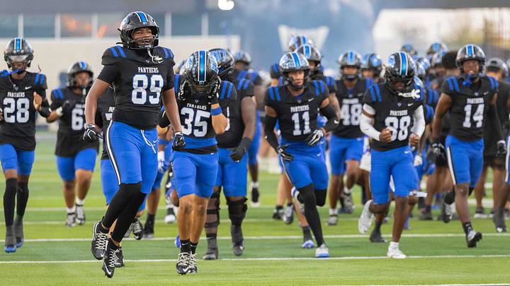 No. 4 North Crowley improved to 7-0 on Thursday with a 75-3 win over Dallas Skyline. No. 4 North Crowley improved to 7-0 on Thursday with a 75-3 win over Dallas Skyline.