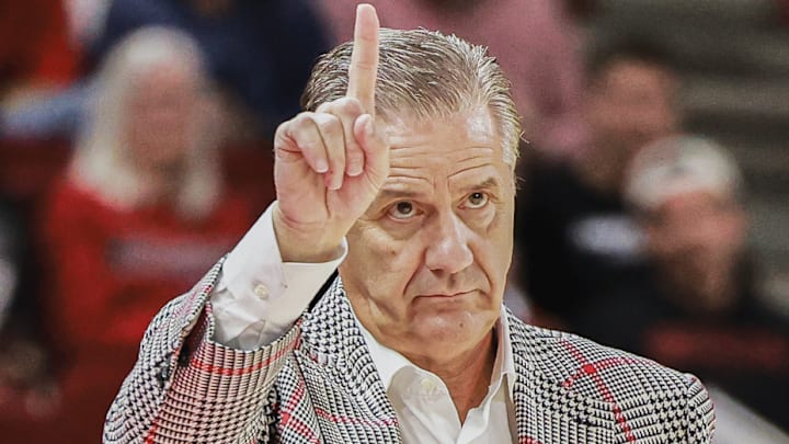 History says Arkansas Razorbacks coach John Calipari and his playes have no chance to win the 2026 national championship.