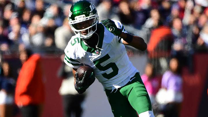 Garrett Wilson isn't letting the Jets' latest loss get to him, but that doesn't mean changes aren't needed moving forward. Garrett Wilson isn't letting the Jets' latest loss get to him, but that doesn't mean changes aren't needed moving forward.