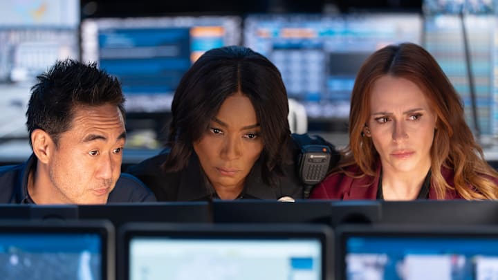 9-1-1 -“Mother’s Boy” - ABC - KENNETH CHOI, ANGELA BASSETT, JENNIFER LOVE HEWITT