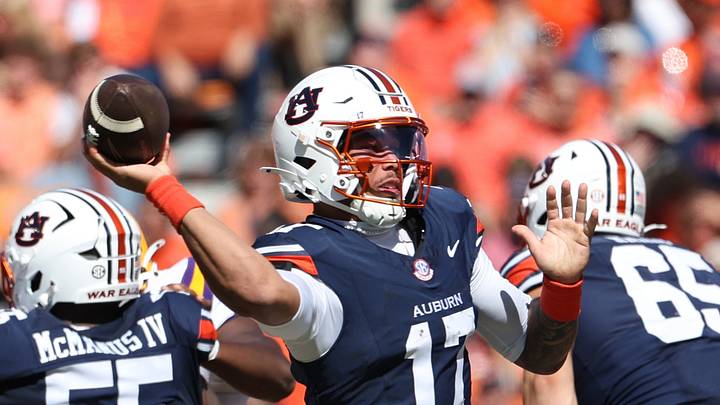 Oct 24, 2026; Auburn, Alabama, USA; Auburn Tigers quarterback Byrum Brown (17) looks to pass the ball during the second quarter against the LSU Tigers at Jordan-Hare Stadium. Mandatory Credit: John Reed-Imagn Images Oct 24, 2026; Auburn, Alabama, USA; Auburn Tigers quarterback Byrum Brown (17) looks to pass the ball during the second quarter against the LSU Tigers at Jordan-Hare Stadium. Mandatory Credit: John Reed-Imagn Images