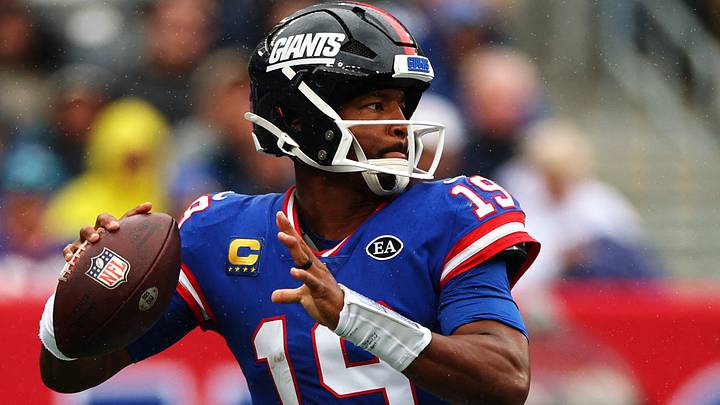 Oct 4, 2026; East Rutherford, New Jersey, USA; New York Giants quarterback Jameis Winston (19) throws the ball during the first quarter at MetLife Stadium. Mandatory Credit: Vincent Carchietta-Imagn Images Oct 4, 2026; East Rutherford, New Jersey, USA; New York Giants quarterback Jameis Winston (19) throws the ball during the first quarter at MetLife Stadium. Mandatory Credit: Vincent Carchietta-Imagn Images