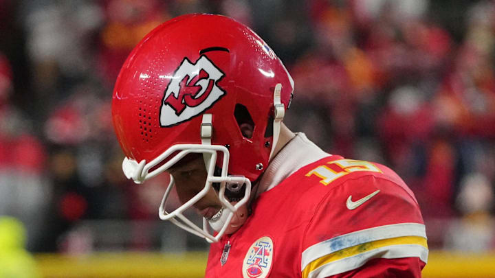 Dec 7, 2025; Kansas City, Missouri, USA; Kansas City Chiefs quarterback Patrick Mahomes (15) lowers his head during the fourth quarter against the Houston Texans at GEHA Field at Arrowhead Stadium. Mandatory Credit: Denny Medley-Imagn Images Dec 7, 2025; Kansas City, Missouri, USA; Kansas City Chiefs quarterback Patrick Mahomes (15) lowers his head during the fourth quarter against the Houston Texans at GEHA Field at Arrowhead Stadium. Mandatory Credit: Denny Medley-Imagn Images