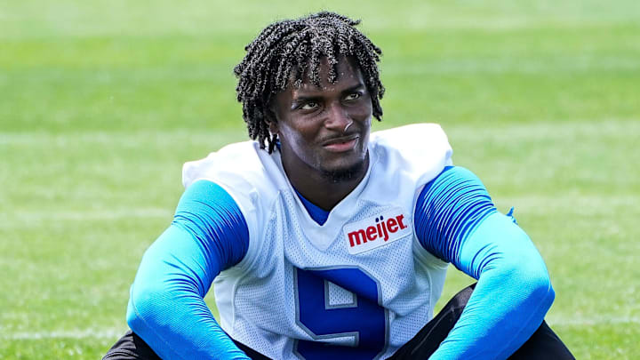 Detroit Lions cornerback Ennis Rakestraw Jr. stretches after practice during OTAs at Meijer Performance Center 
