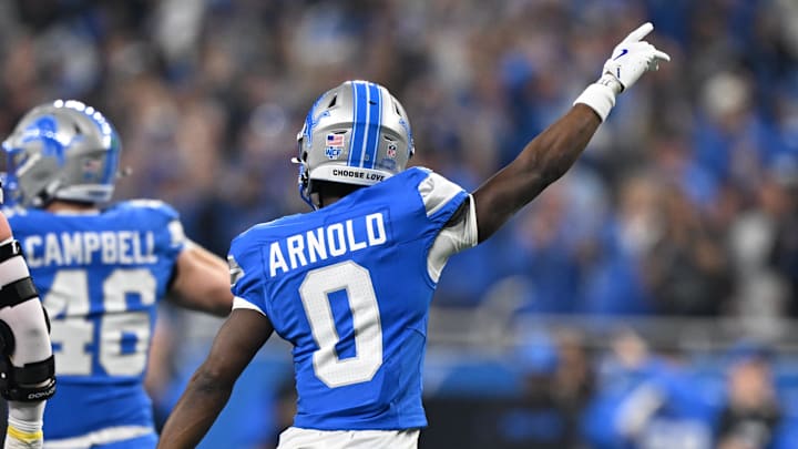 Detroit Lions cornerback Terrion Arnold (0).