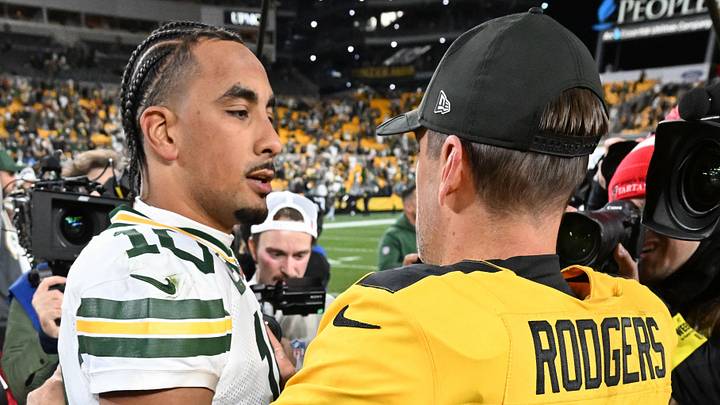 Pittsburgh Steelers quarterback Aaron Rodgers (8) greets Green Bay Packers quarterback Jordan Love (10)