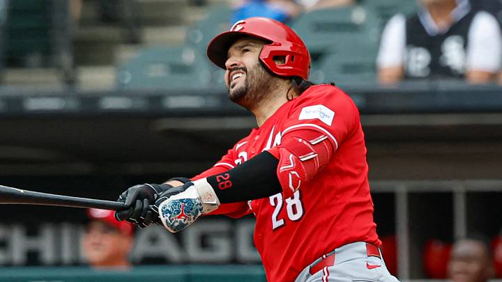 Cincinnati Reds designated hitter Eugenio Suarez (28) hits