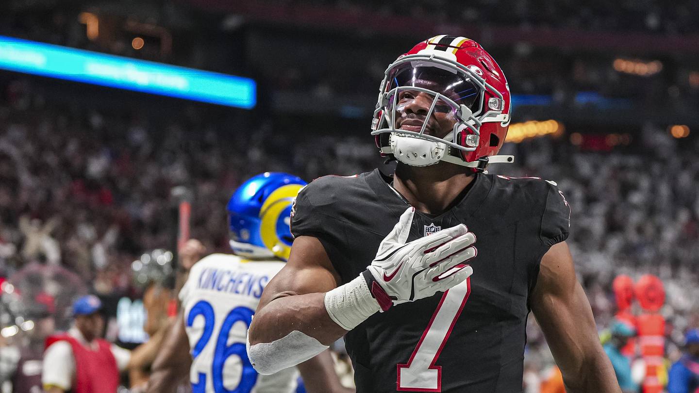 Bijan Robinson Tops Updated Fantasy Running Back Rankings