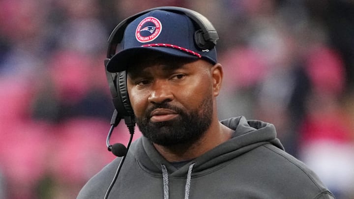 Oct 20, 2024; London, United Kingdom; New England Patriots coach Jerod Mayo watches from the sidelines against the New England Patriots in the second half of an NFL International Series game at Wembley Stadium. Mandatory Credit: Kirby Lee-Imagn Images Oct 20, 2024; London, United Kingdom; New England Patriots coach Jerod Mayo watches from the sidelines against the New England Patriots in the second half of an NFL International Series game at Wembley Stadium. Mandatory Credit: Kirby Lee-Imagn Images