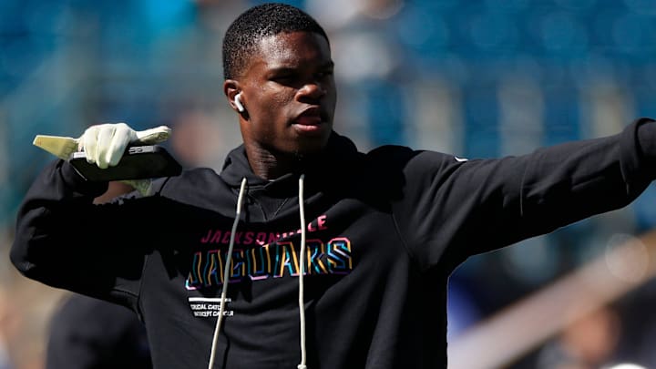 Jacksonville Jaguars wide receiver Travis Hunter (12) dances before an NFL football matchup, Sunday, Oct. 12, 2025, at EverBank Stadium in Jacksonville, Fla. The Seahawks defeated the Jaguars 20-12. Jacksonville Jaguars wide receiver Travis Hunter (12) dances before an NFL football matchup, Sunday, Oct. 12, 2025, at EverBank Stadium in Jacksonville, Fla. The Seahawks defeated the Jaguars 20-12.