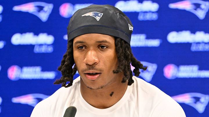 New England Patriots wide receiver Kyle Williams (18).