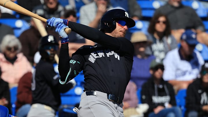 Feb 24, 2026; Dunedin, Florida, USA; New York Yankees left fielder Cody Bellinger (35) singles during the third inning against the Toronto Blue Jays at TD Ballpark. Mandatory Credit: Kim Klement Neitzel-Imagn Images Feb 24, 2026; Dunedin, Florida, USA; New York Yankees left fielder Cody Bellinger (35) singles during the third inning against the Toronto Blue Jays at TD Ballpark. Mandatory Credit: Kim Klement Neitzel-Imagn Images