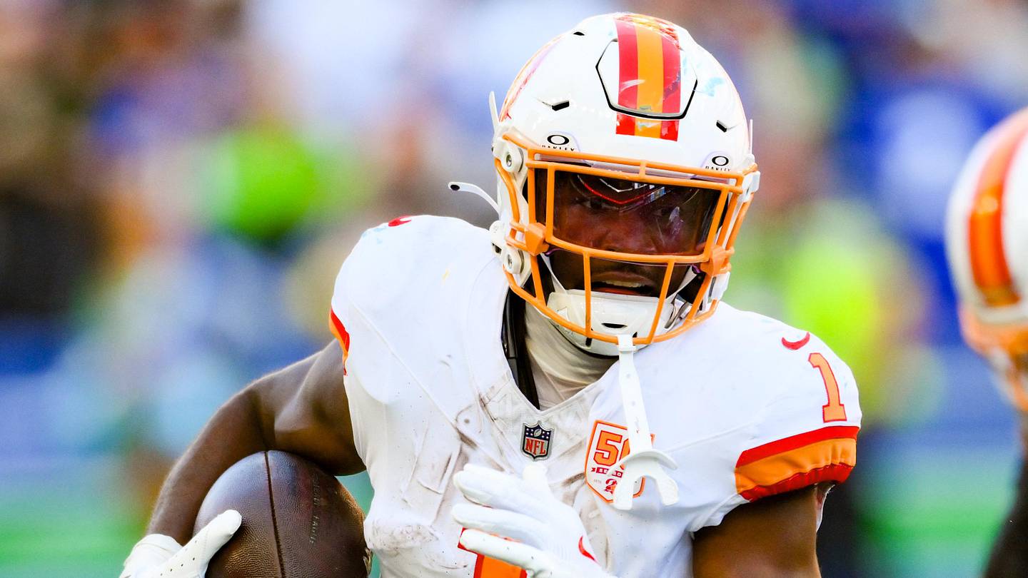 Commanders Running Back Rachaad White Is Already Turning Heads
