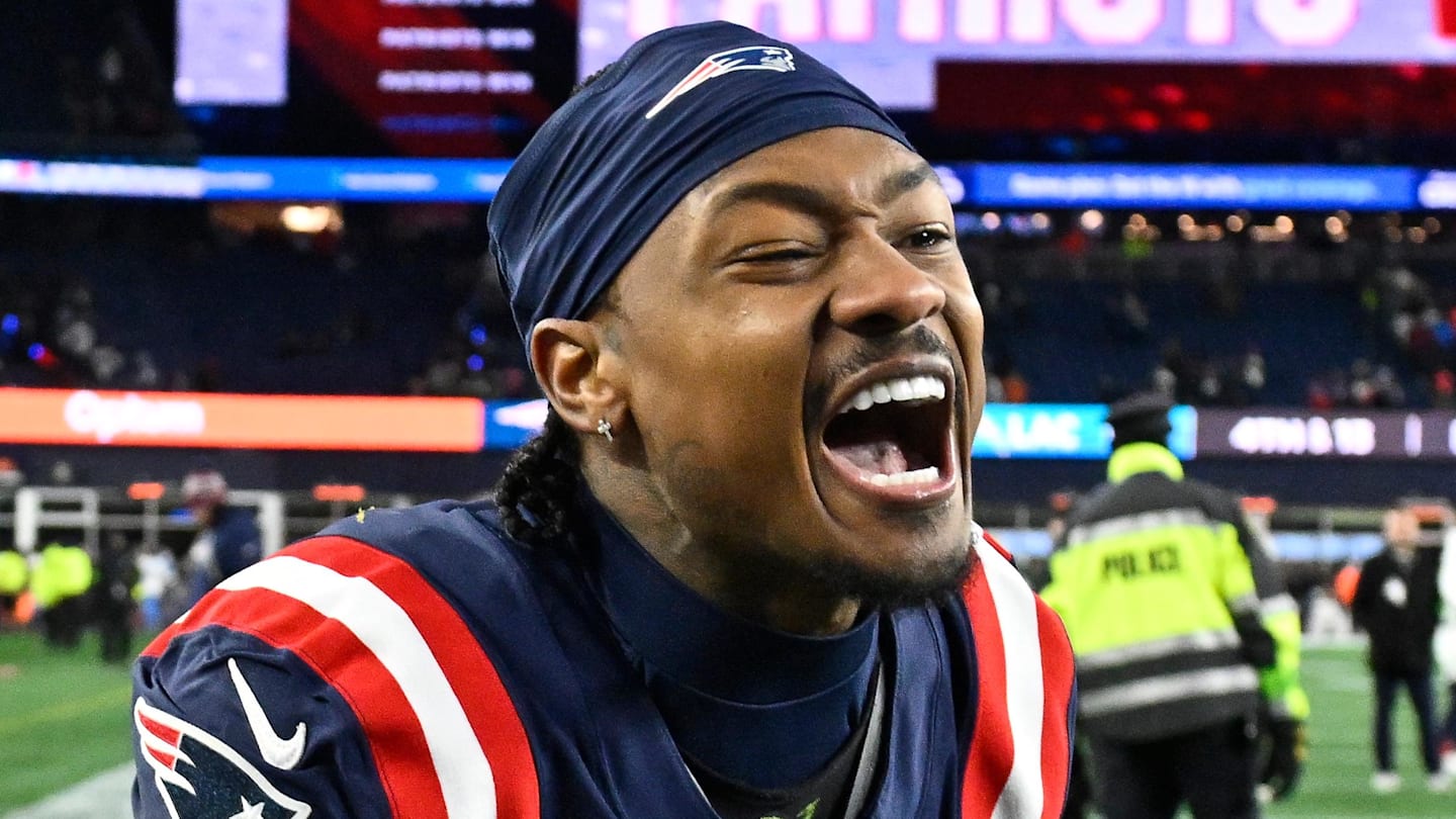 Sudden change of heart forces Patriots to take back message for Stefon Diggs