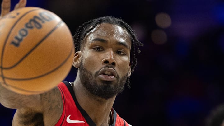 Nov 27, 2024; Philadelphia, Pennsylvania, USA; Houston Rockets forward Tari Eason (17) reaches for a pass against the Philadelphia 76ers during the fourth quarter at Wells Fargo Center. Mandatory Credit: Bill Streicher-Imagn Images