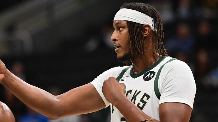 Oct 9, 2025; Milwaukee, Wisconsin, USA; Milwaukee Bucks center Myles Turner (3) gestures to a teammate in the second quarter against the Detroit Pistons at Fiserv Forum. Mandatory Credit: Benny Sieu-Imagn Images Oct 9, 2025; Milwaukee, Wisconsin, USA; Milwaukee Bucks center Myles Turner (3) gestures to a teammate in the second quarter against the Detroit Pistons at Fiserv Forum. Mandatory Credit: Benny Sieu-Imagn Images