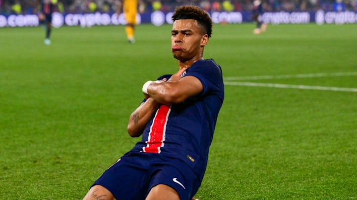 Désiré Doué est titulaire avec le PSG pour défier l'Atlético de Madrid.