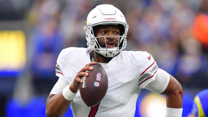 Jan 4, 2026; Inglewood, California, USA; Arizona Cardinals quarterback Jacoby Brissett (7) carries the ball against the Los Angeles Rams during the first half at SoFi Stadium. Mandatory Credit: Gary A. Vasquez-Imagn Images Jan 4, 2026; Inglewood, California, USA; Arizona Cardinals quarterback Jacoby Brissett (7) carries the ball against the Los Angeles Rams during the first half at SoFi Stadium. Mandatory Credit: Gary A. Vasquez-Imagn Images