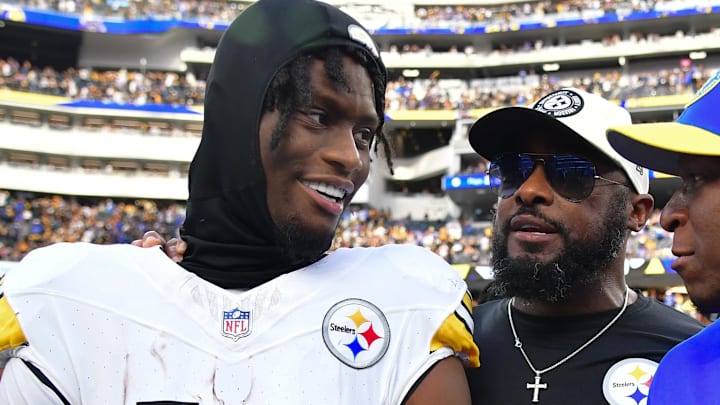 Pittsburgh Steelers wide receiver George Pickens and head coach Mike Tomlin before a game against the Los Angeles Rams. 