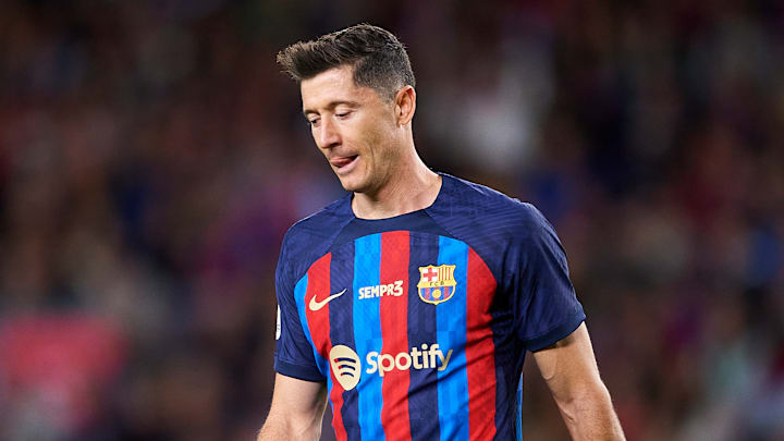 Robert Lewandowski ist bis Ende Januar gesperrt. Robert Lewandowski ist bis Ende Januar gesperrt.